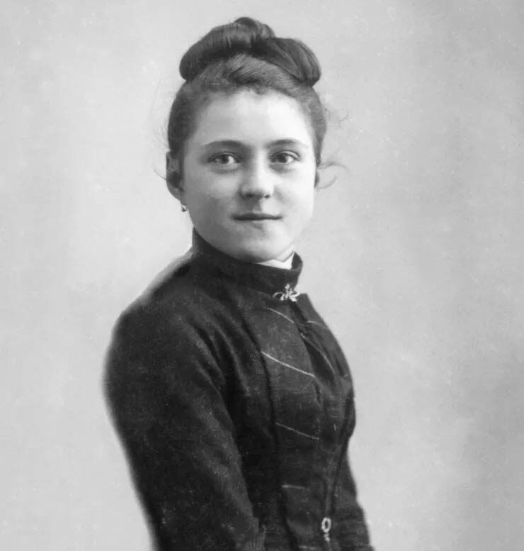 Thérèse_de_Lisieux_in_1885