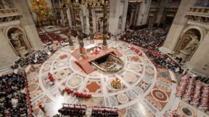 251027 Jubileum pauselijke universiteiten