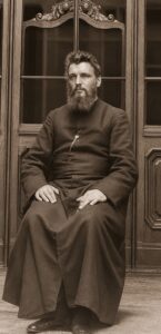 P.Jozef in 1903 voor zijn vertrek naar China P.Jozef in 1903 voor zijn vertrek naar China