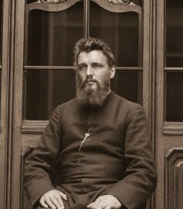 P.Jozef in 1903 voor zijn vertrek naar China