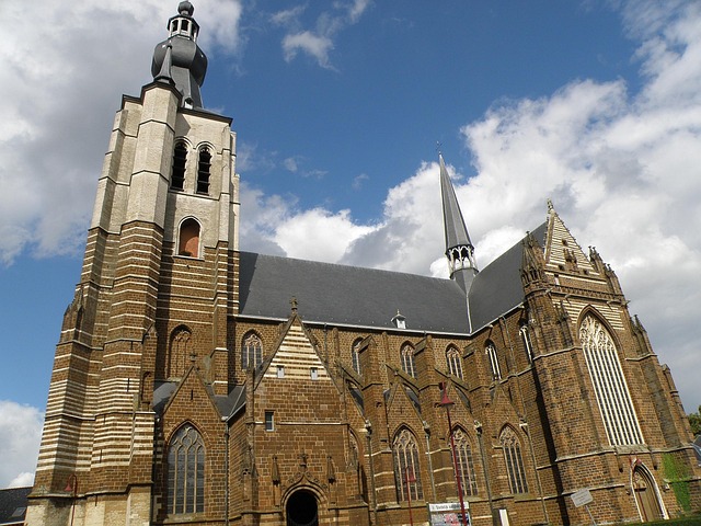 aarschot-867790_640