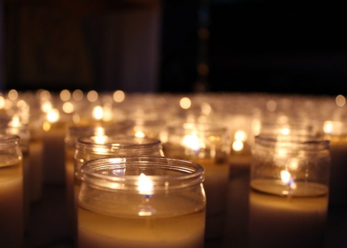 Mariathon - brandende kaarsen